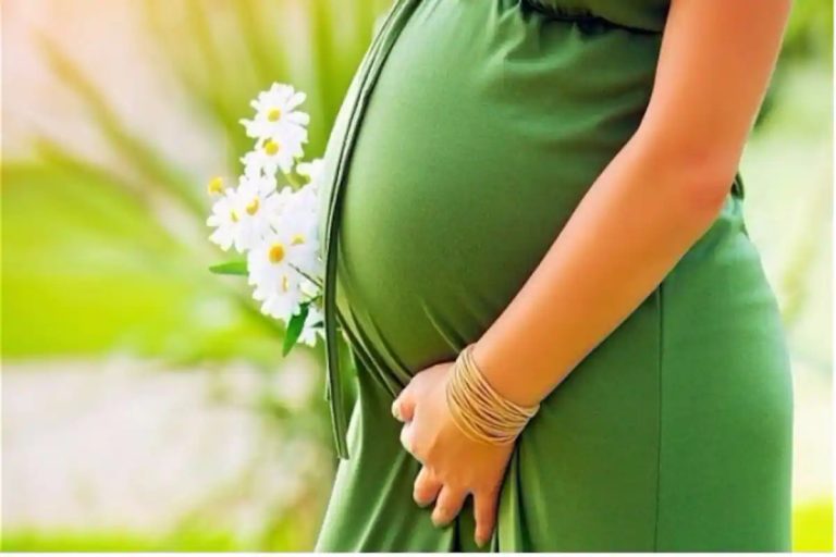Pregnant-women